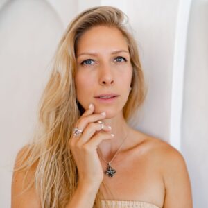 image of a woman with nice skin